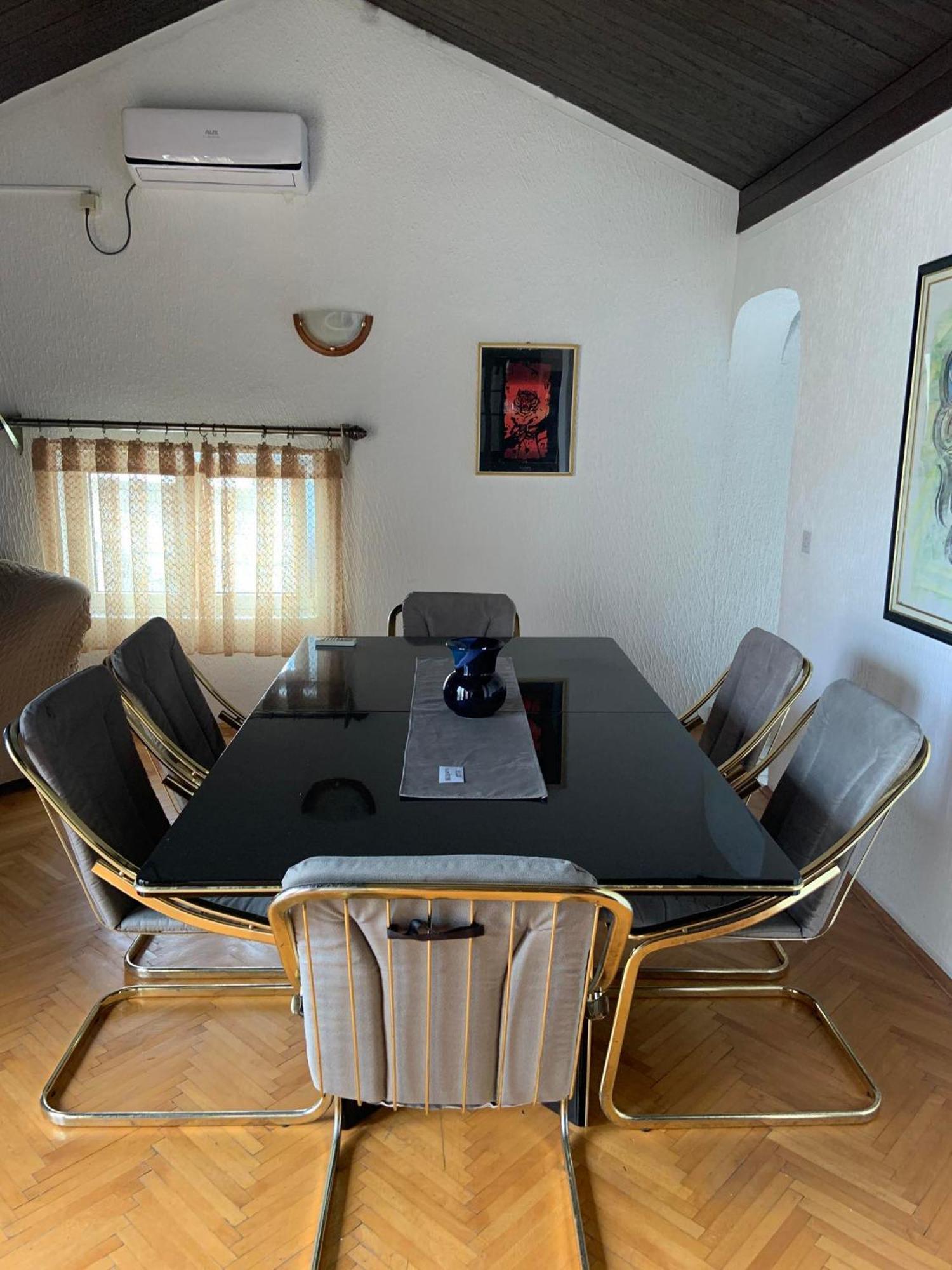 Apartments Dunja Свети Стефан Екстериор снимка